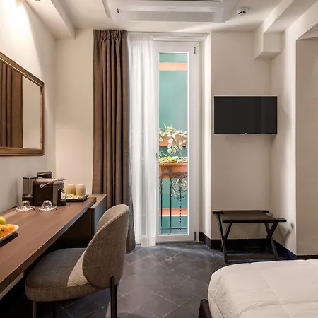 Hotel Santamarina Dimora Di Charme 4*